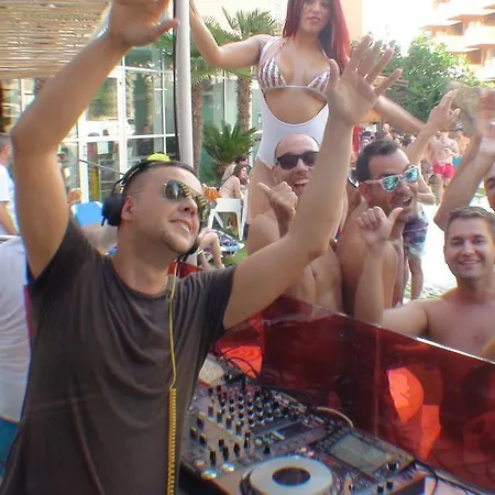 Bc Music (adults Only) Бенидорм